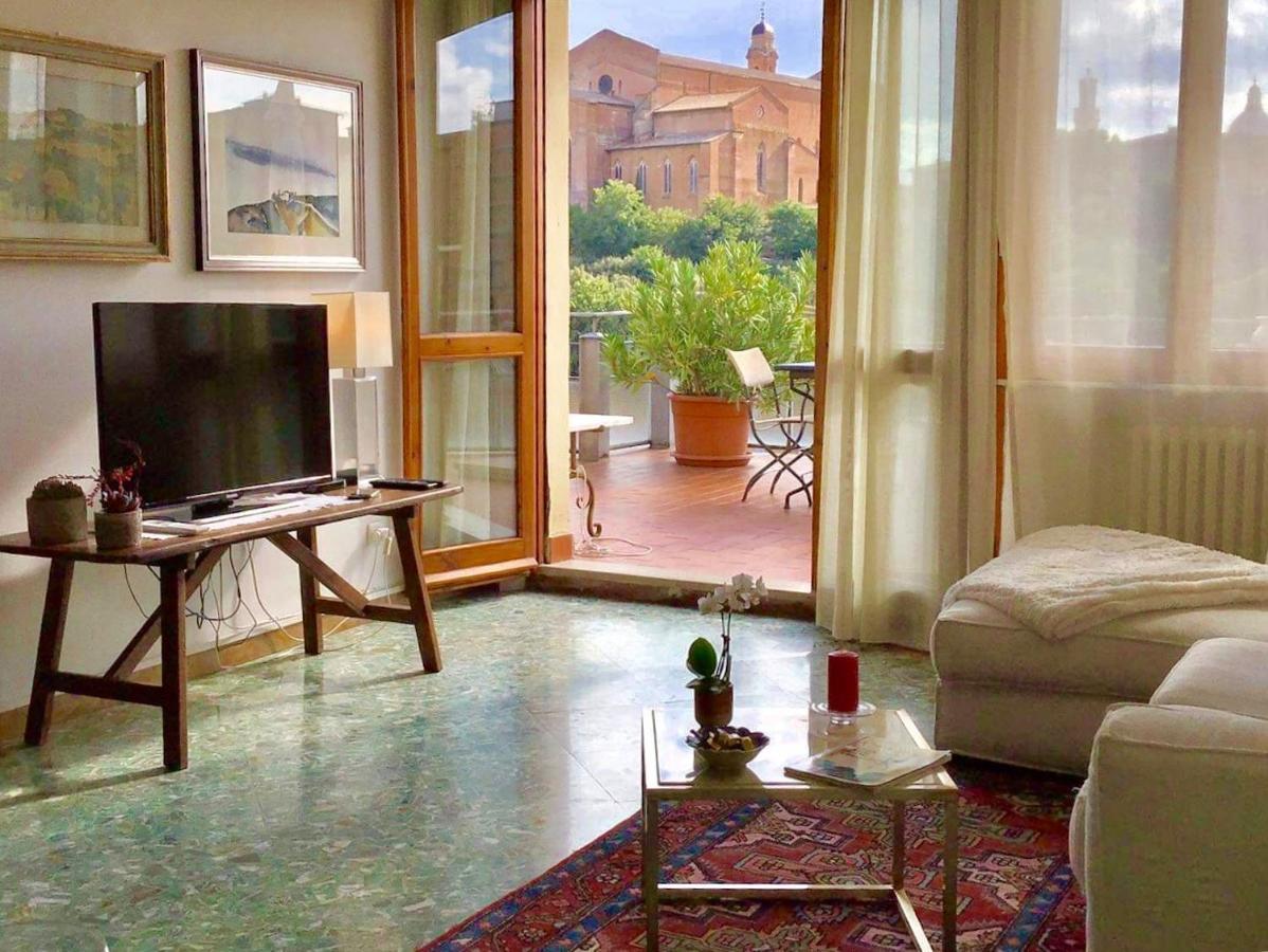 Appartement Attico San Francesco à Sienne Extérieur photo